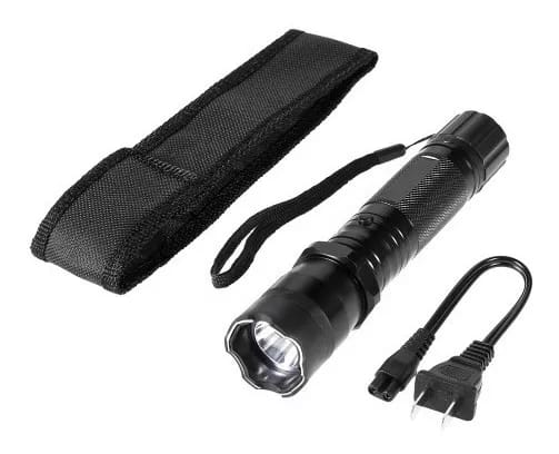 Taser con linterna