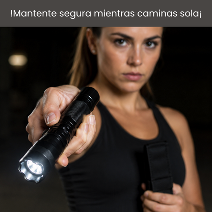 Taser con linterna